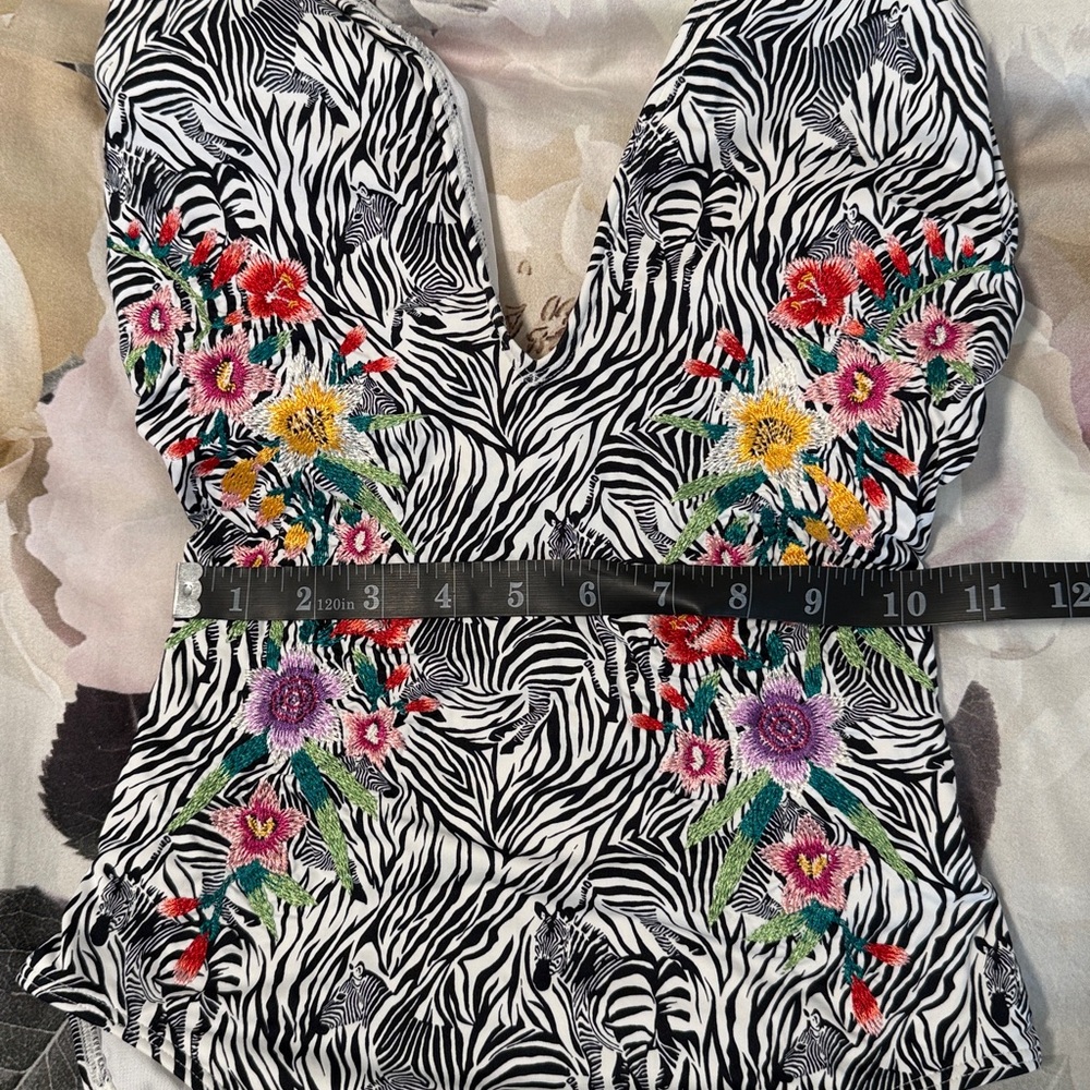 Johnny Was Spring Halter Embroidered One Piece - Picture 7 of 7